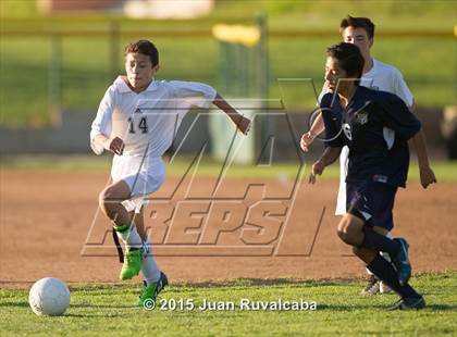 Thumbnail 1 in Damien vs Los Osos photogallery.