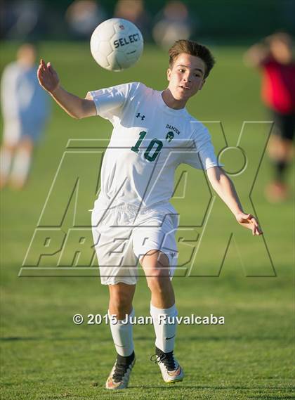 Thumbnail 2 in Damien vs Los Osos photogallery.