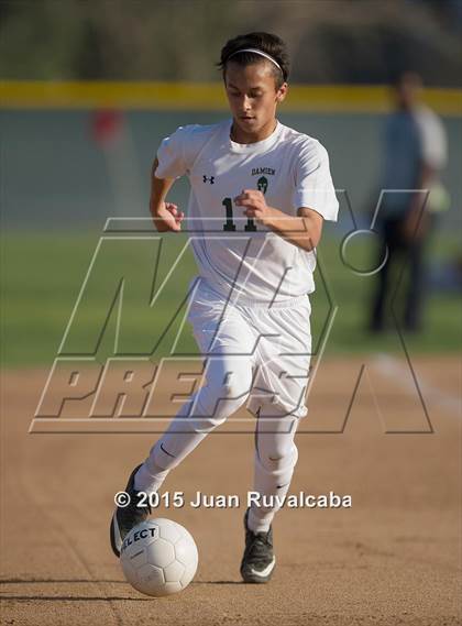Thumbnail 2 in Damien vs Los Osos photogallery.