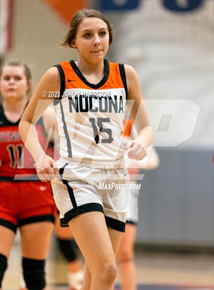 Thumbnail 2 in Nocona vs. Muenster photogallery.