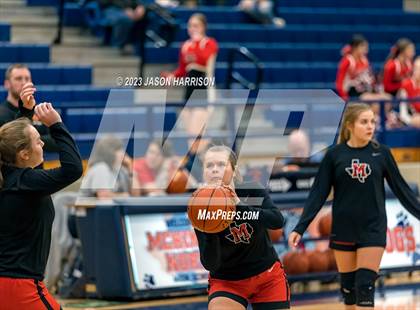 Thumbnail 3 in Nocona vs. Muenster photogallery.