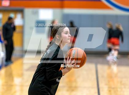 Thumbnail 1 in Nocona vs. Muenster photogallery.