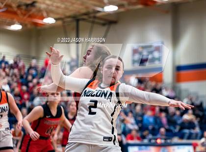 Thumbnail 3 in Nocona vs. Muenster photogallery.