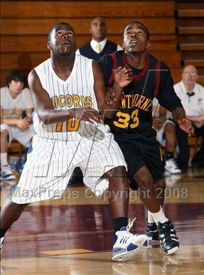 Thumbnail 3 in LACES vs. Hawthorne (Johnnie Cochran Classic) photogallery.