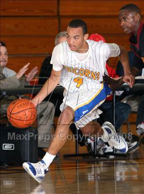 Thumbnail 3 in LACES vs. Hawthorne (Johnnie Cochran Classic) photogallery.