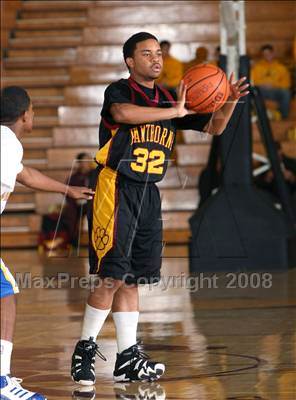 Thumbnail 3 in LACES vs. Hawthorne (Johnnie Cochran Classic) photogallery.
