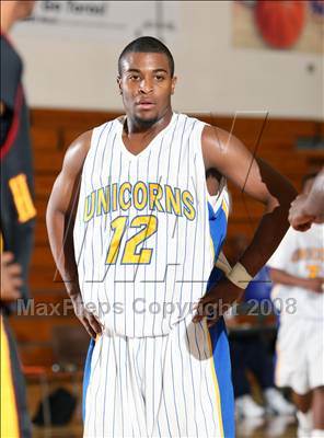 Thumbnail 1 in LACES vs. Hawthorne (Johnnie Cochran Classic) photogallery.