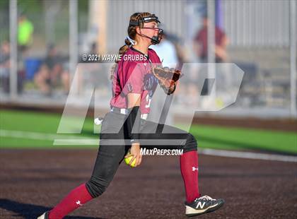 Thumbnail 3 in Hughes Springs vs. Troup (UIL 3A Area Playoff) photogallery.