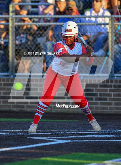 Thumbnail 2 in Hughes Springs vs. Troup (UIL 3A Area Playoff) photogallery.