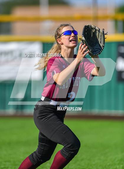Thumbnail 2 in Hughes Springs vs. Troup (UIL 3A Area Playoff) photogallery.