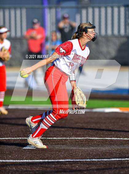 Thumbnail 3 in Hughes Springs vs. Troup (UIL 3A Area Playoff) photogallery.