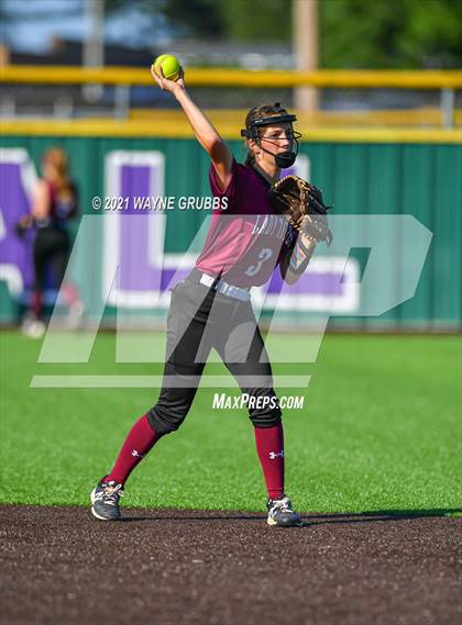 Thumbnail 1 in Hughes Springs vs. Troup (UIL 3A Area Playoff) photogallery.