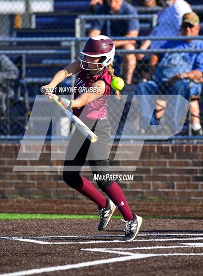 Thumbnail 2 in Hughes Springs vs. Troup (UIL 3A Area Playoff) photogallery.