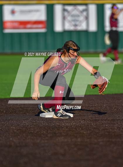 Thumbnail 2 in Hughes Springs vs. Troup (UIL 3A Area Playoff) photogallery.