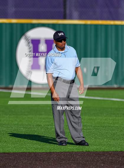 Thumbnail 3 in Hughes Springs vs. Troup (UIL 3A Area Playoff) photogallery.