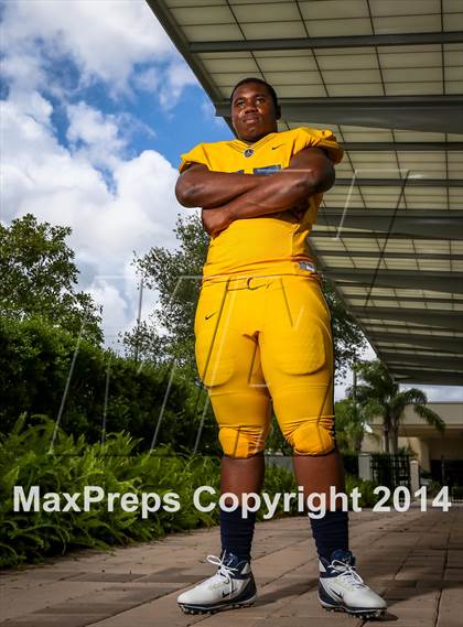 Thumbnail 3 in St. Thomas Aquinas (2014 Preseason Top 25 Photo Shoot)  photogallery.