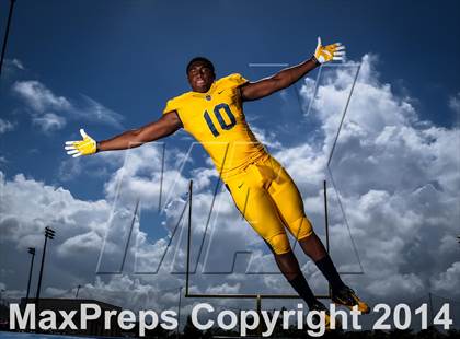 Thumbnail 1 in St. Thomas Aquinas (2014 Preseason Top 25 Photo Shoot)  photogallery.