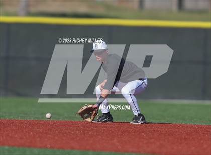 Thumbnail 2 in Fayetteville @ Bentonville photogallery.