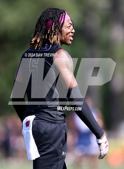 Thumbnail 3 in Dinwiddie vs St Michael the Archangel (Phillip Sims 7v7 Invitational) photogallery.