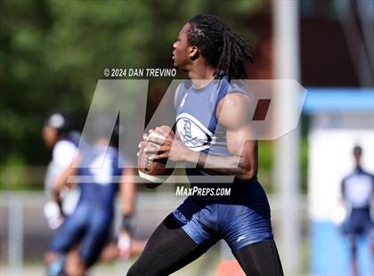 Thumbnail 1 in Dinwiddie vs St Michael the Archangel (Phillip Sims 7v7 Invitational) photogallery.