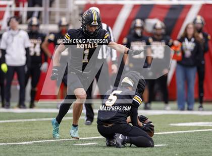 Thumbnail 2 in Timpview vs Roy (UHSAA 5A Semifinal) photogallery.