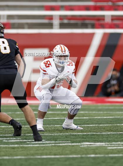 Thumbnail 3 in Timpview vs Roy (UHSAA 5A Semifinal) photogallery.