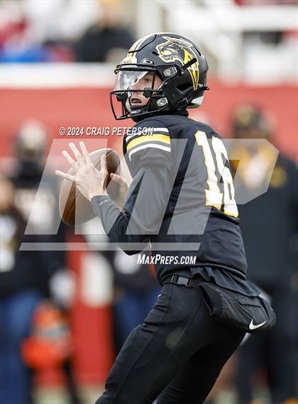 Thumbnail 2 in Timpview vs Roy (UHSAA 5A Semifinal) photogallery.