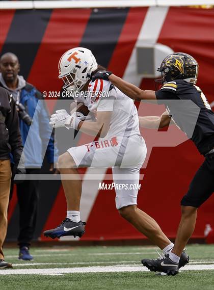 Thumbnail 1 in Timpview vs Roy (UHSAA 5A Semifinal) photogallery.