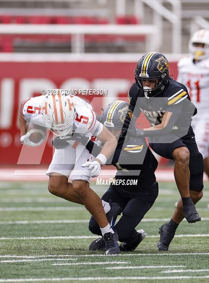 Thumbnail 2 in Timpview vs Roy (UHSAA 5A Semifinal) photogallery.