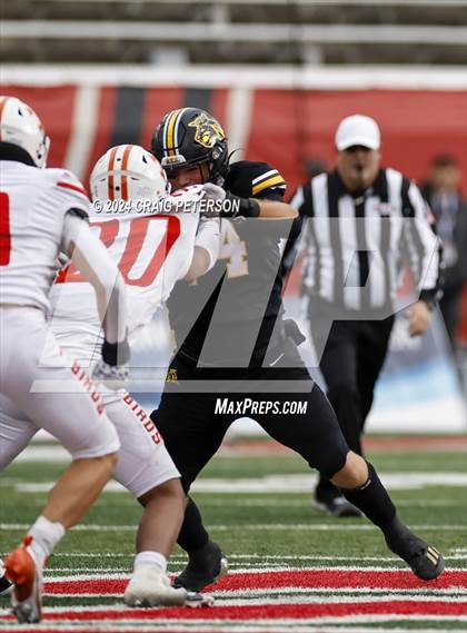 Thumbnail 3 in Timpview vs Roy (UHSAA 5A Semifinal) photogallery.