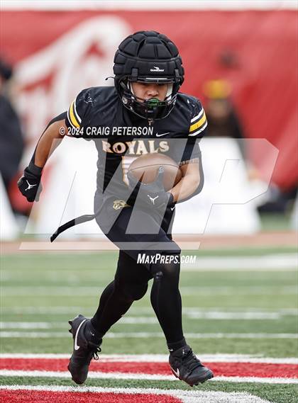 Thumbnail 1 in Timpview vs Roy (UHSAA 5A Semifinal) photogallery.