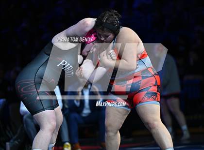 Thumbnail 2 in UIL 5A Championship Finals 165-235lb photogallery.