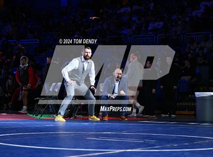 Thumbnail 2 in UIL 5A Championship Finals 165-235lb photogallery.