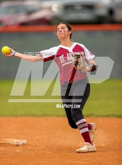 Thumbnail 1 in St. Anthony @ TMI-Episcopal photogallery.