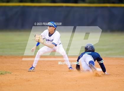 Thumbnail 3 in Sumner @ Riverview photogallery.