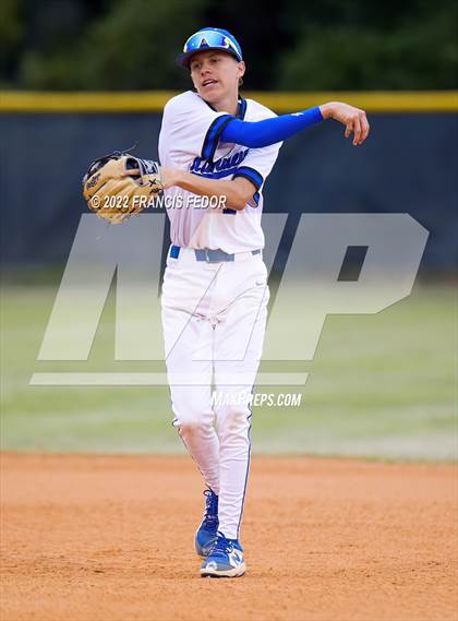 Thumbnail 3 in Sumner @ Riverview photogallery.