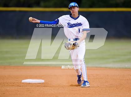 Thumbnail 2 in Sumner @ Riverview photogallery.