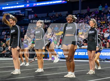 Thumbnail 1 in Battlefield (VHSL Class 6 Final) photogallery.