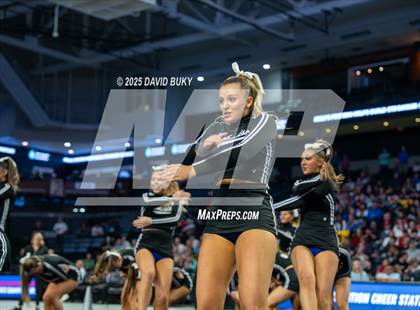 Thumbnail 3 in Battlefield (VHSL Class 6 Final) photogallery.