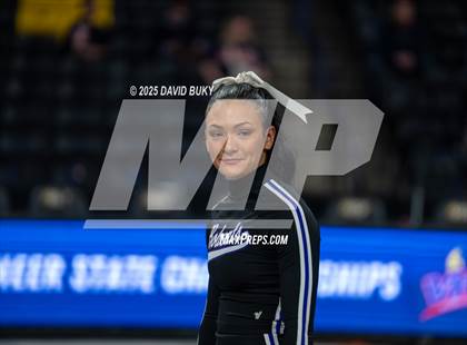 Thumbnail 1 in Battlefield (VHSL Class 6 Final) photogallery.