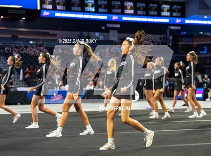 Thumbnail 3 in Battlefield (VHSL Class 6 Final) photogallery.