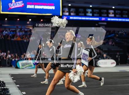 Thumbnail 2 in Battlefield (VHSL Class 6 Final) photogallery.