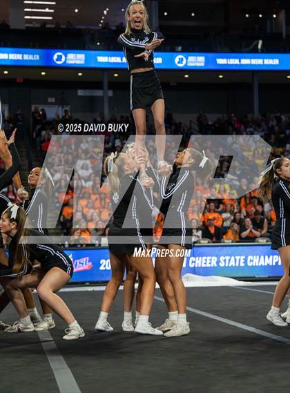 Thumbnail 2 in Battlefield (VHSL Class 6 Final) photogallery.