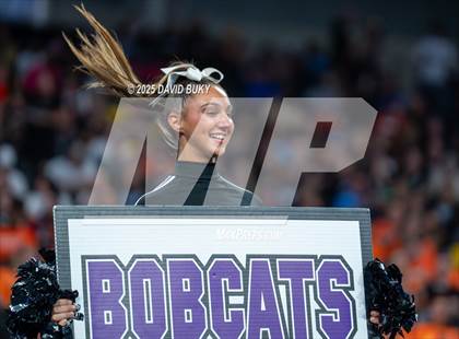 Thumbnail 1 in Battlefield (VHSL Class 6 Final) photogallery.