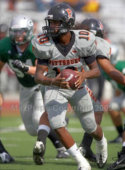Thumbnail 2 in Pittsburg vs. Granite Bay (Battle at the Capital) photogallery.