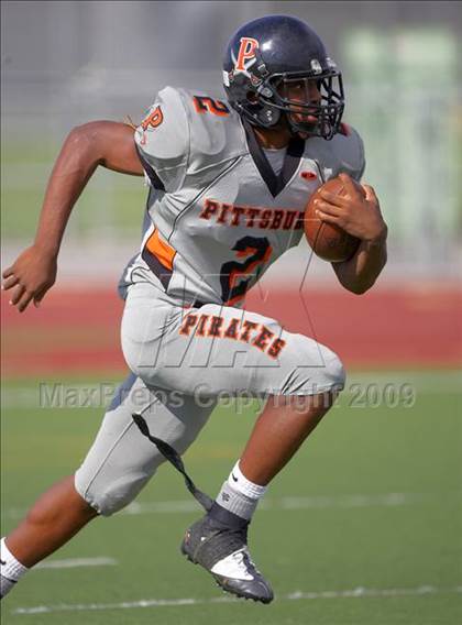 Thumbnail 3 in Pittsburg vs. Granite Bay (Battle at the Capital) photogallery.