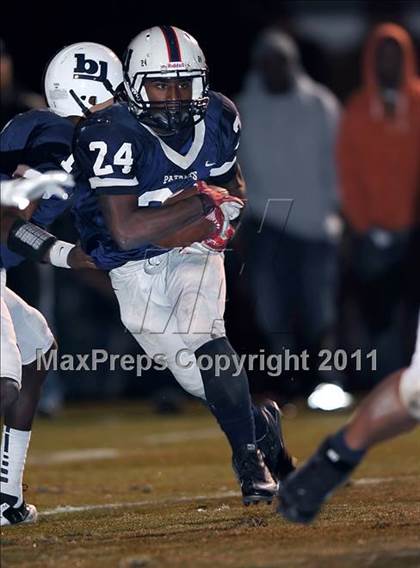 Thumbnail 3 in Hoover vs. Bob Jones (AHSAA 2nd Round Playoffs)  photogallery.