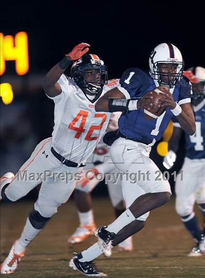 Thumbnail 2 in Hoover vs. Bob Jones (AHSAA 2nd Round Playoffs)  photogallery.