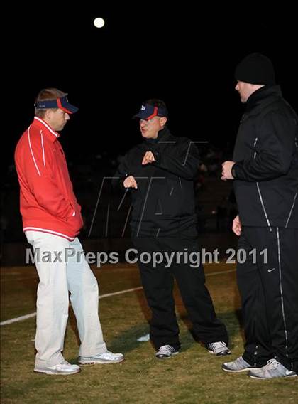 Thumbnail 1 in Hoover vs. Bob Jones (AHSAA 2nd Round Playoffs)  photogallery.
