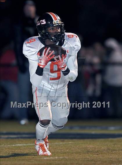 Thumbnail 1 in Hoover vs. Bob Jones (AHSAA 2nd Round Playoffs)  photogallery.
